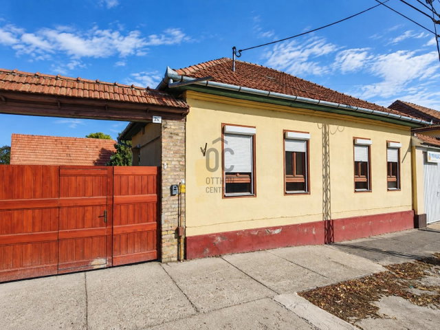 Eladó családi ház, Cegléden 82 M Ft, 2 szobás