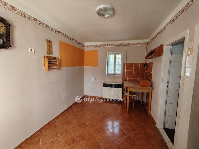 Eladó családi ház, Tiszaszentimrén 13.99 M Ft, 2 szobás
