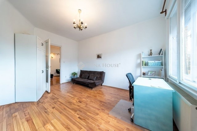 Eladó téglalakás, Budapesten, VIII. kerületben 82 M Ft, 3 szobás