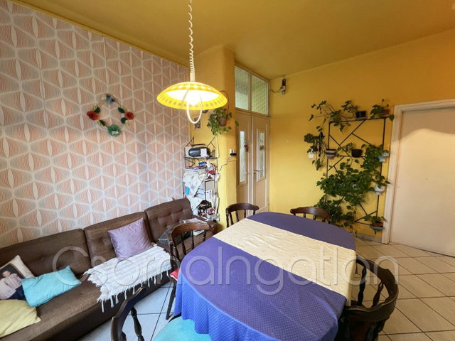 Eladó családi ház, Csornán 39.99 M Ft, 2 szobás