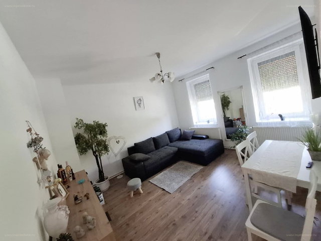 Eladó családi ház, Kaposváron 32.5 M Ft, 1+1 szobás