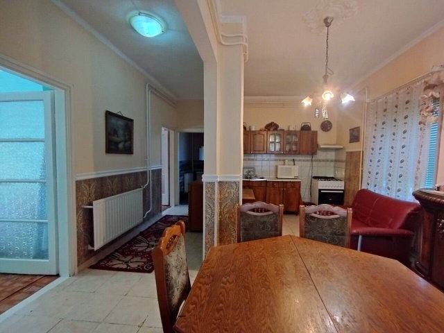 Eladó családi ház, Medgyesegyházán 14.5 M Ft, 2 szobás