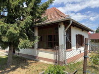 Eladó családi ház, Nemesbikken 15.5 M Ft, 2 szobás