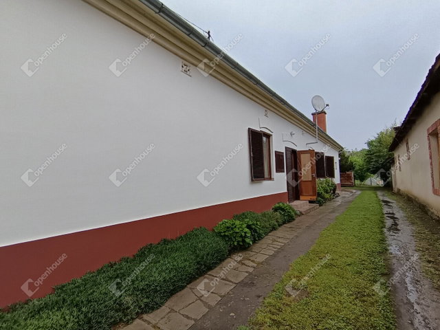 Eladó családi ház, Csokonyavisontán 21.9 M Ft, 3 szobás