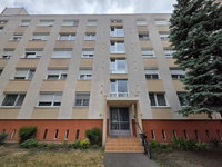 Eladó panellakás, Győrött 49.99 M Ft, 2 szobás