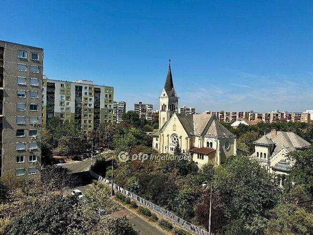 Eladó panellakás, Budapesten, XX. kerületben 56.5 M Ft, 2 szobás