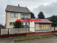 Eladó családi ház, Tiszakanyáron 22.9 M Ft, 5 szobás