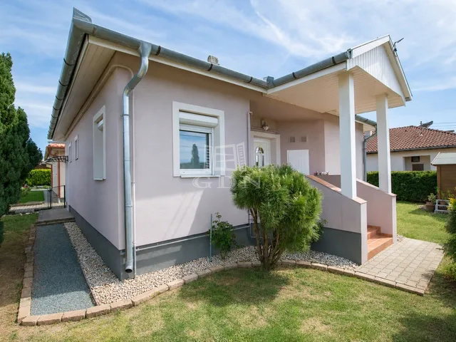Eladó ikerház, Sén 72.9 M Ft, 2 szobás / költözzbe.hu