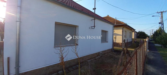 Eladó családi ház, Nagykanizsán 43.5 M Ft, 2 szobás