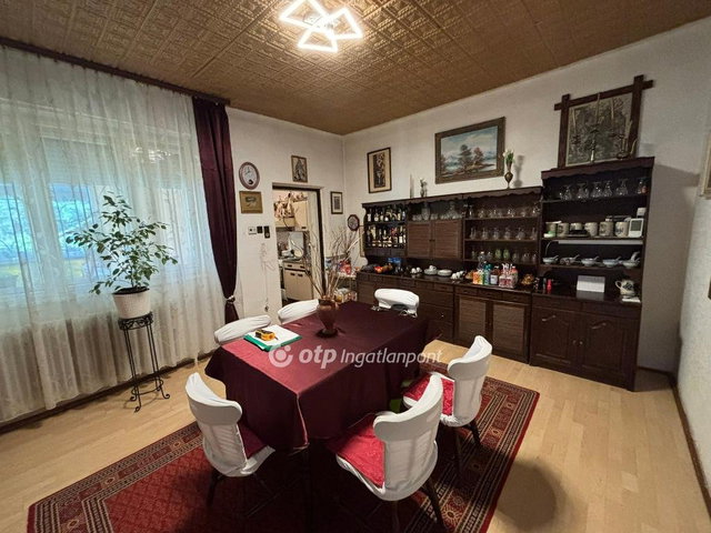 Eladó családi ház, Nyíradonyban 48 M Ft, 3 szobás