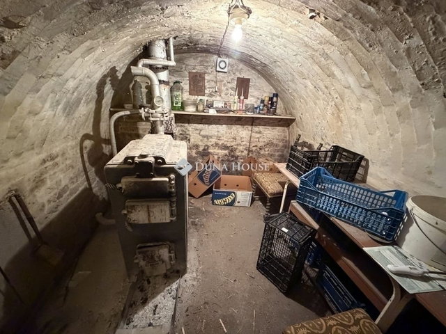 Eladó családi ház, Ecseren 74.99 M Ft, 3 szobás