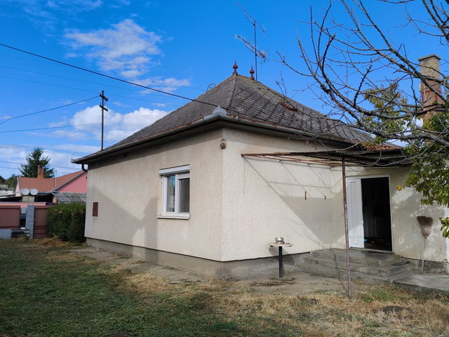 Eladó családi ház, Ebesen 55 M Ft, 2+1 szobás