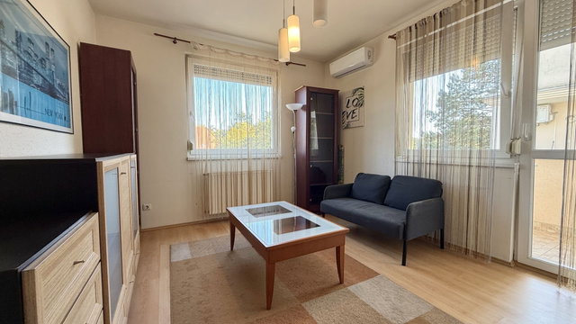 Kiadó téglalakás, albérlet, Debrecenben 200 E Ft / hó, 2 szobás