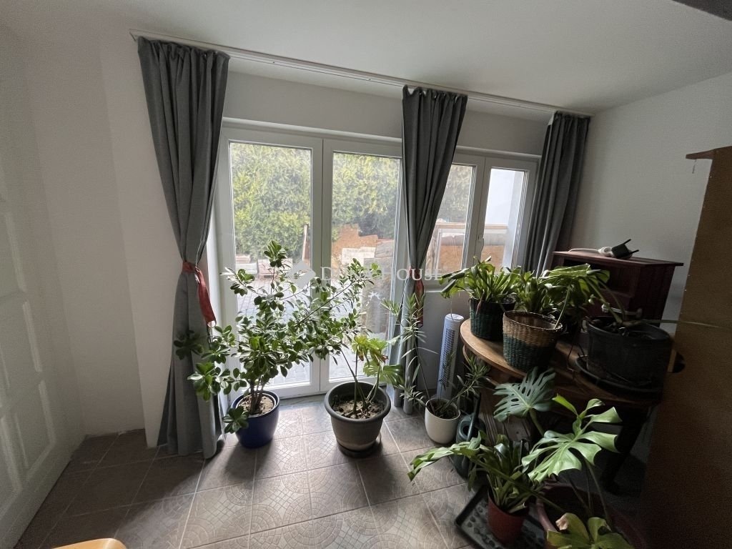 4 bed · 400m² · 169.900.000 ft