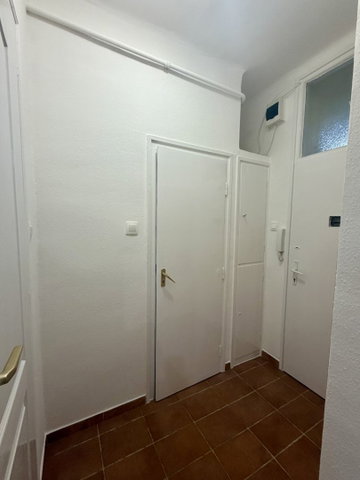 Eladó téglalakás, Nyíregyházán 27.9 M Ft, 1 szobás