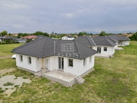 Eladó családi ház, Gyöngyöshalászon 60 M Ft, 5 szobás