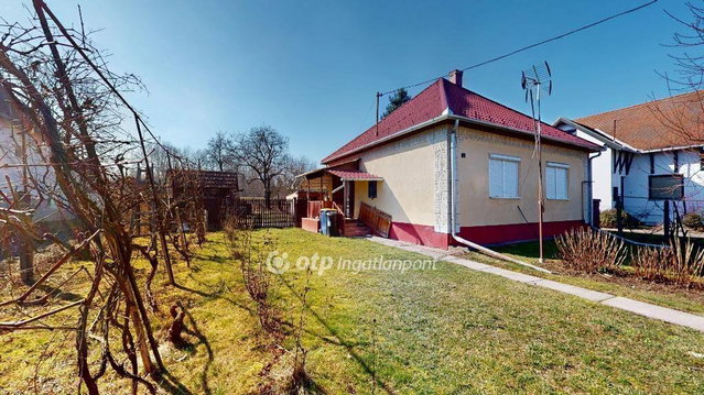 Eladó családi ház, Vásárosnaményben 26.9 M Ft, 2 szobás