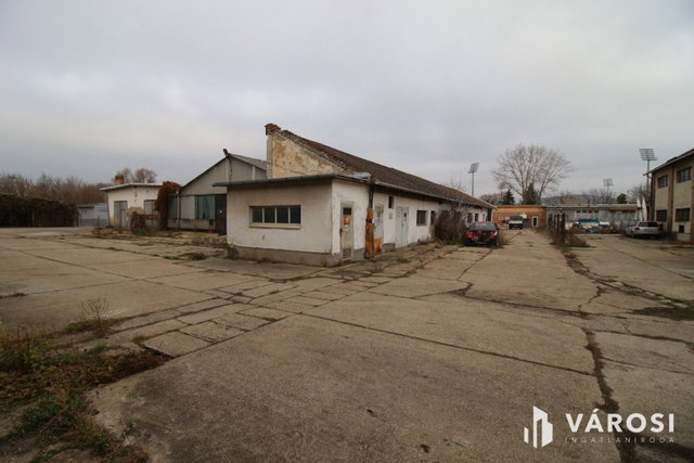 Kiadó ipari ingatlan, Dorogon 400 E Ft / hó / költözzbe.hu