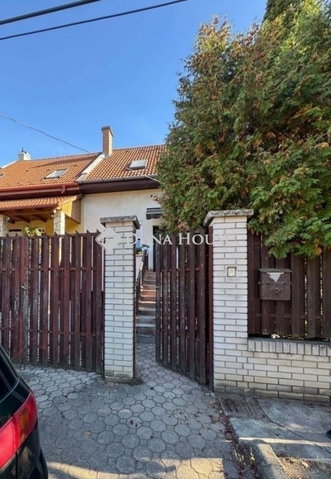 Eladó ikerház, Budapesten, XVI. kerületben 140 M Ft, 1 szobás