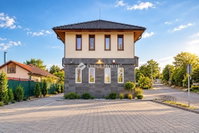 Eladó üzlethelyiség, Nyékládházán 95 M Ft