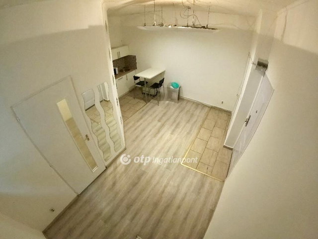 Eladó téglalakás, Budapesten, XI. kerületben 29.999 M Ft