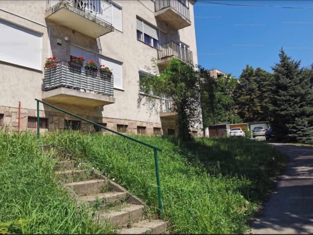 Eladó téglalakás, Miskolcon 42.9 M Ft, 2 szobás
