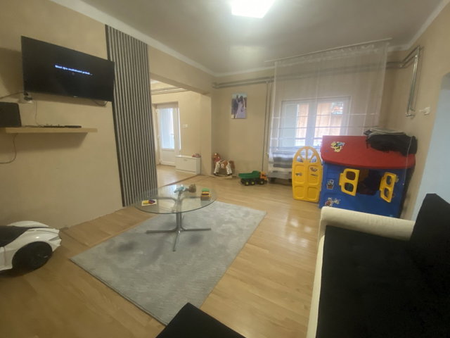 Eladó családi ház, Nyíribronyon 18.5 M Ft, 2+1 szobás