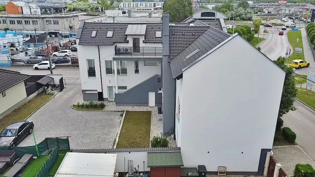 Eladó iroda, Budaörsön 149.9 M Ft, 3+2 szobás