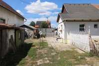 Eladó családi ház, Szegeden 46 M Ft, 2 szobás