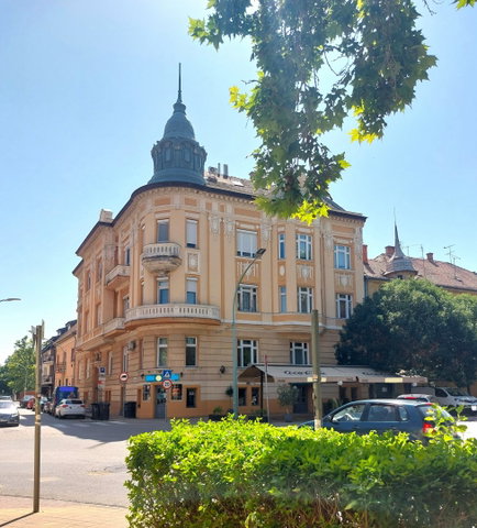 Eladó téglalakás, Szolnokon 65 M Ft, 2+2 szobás