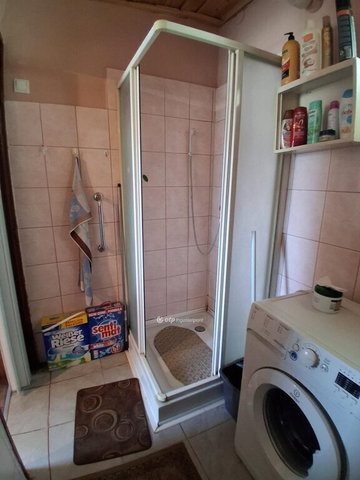 Eladó családi ház, Kemenesmagasin 22.5 M Ft, 2 szobás