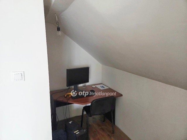 Eladó családi ház, Érden 144.9 M Ft, 4+3 szobás