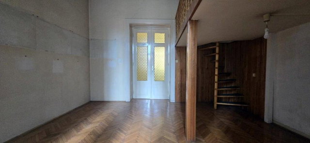 Eladó téglalakás, Budapesten, V. kerületben, Kálvin téren