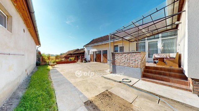 Eladó családi ház, Fábiánházán 30.7 M Ft, 5 szobás