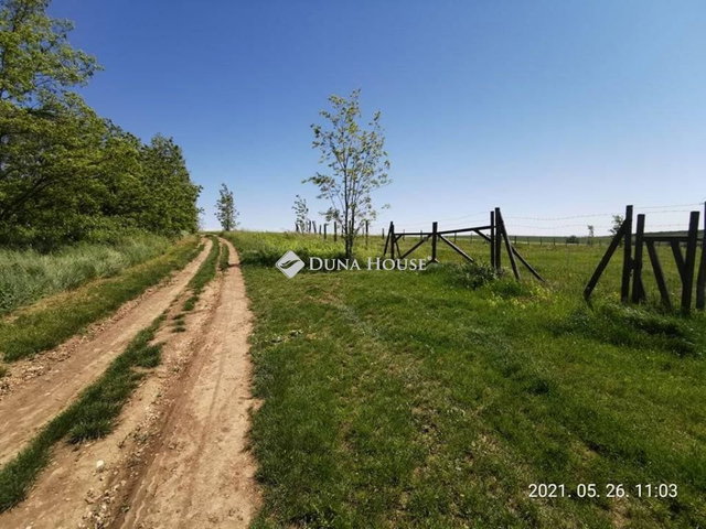 Eladó telek, Harkán 125 M Ft / költözzbe.hu