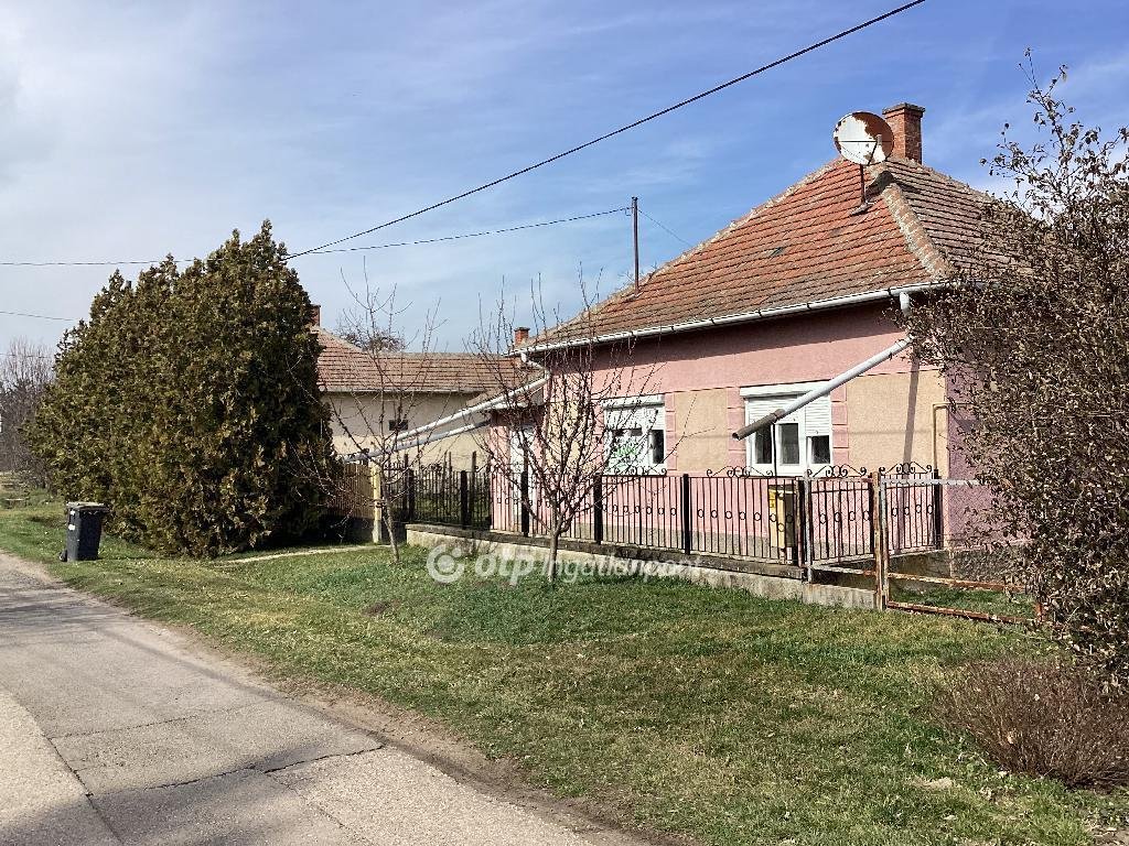 2 bed · 61m² · 18.900.000 ft