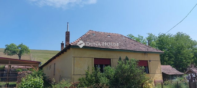 Eladó családi ház, Kisfüzesen 13 M Ft, 2 szobás
