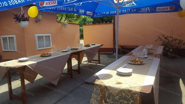 Eladó üzlethelyiség, Tarnamérán 19.9 M Ft
