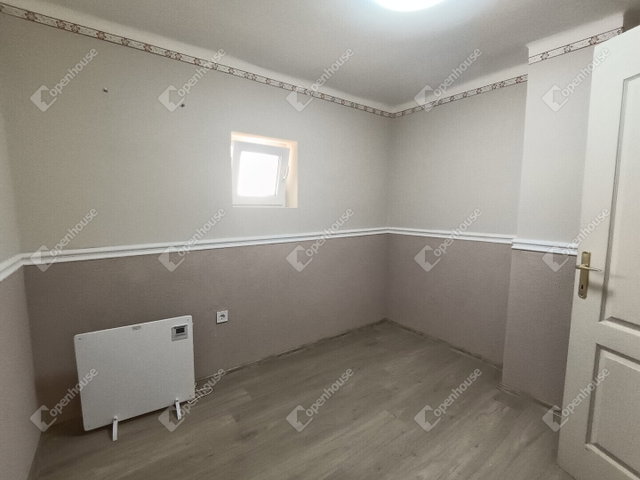 Eladó családi ház, Nagyatádon 29.5 M Ft, 2 szobás