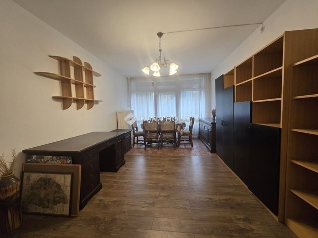 Eladó panellakás, Pécsett 47.99 M Ft, 2 szobás