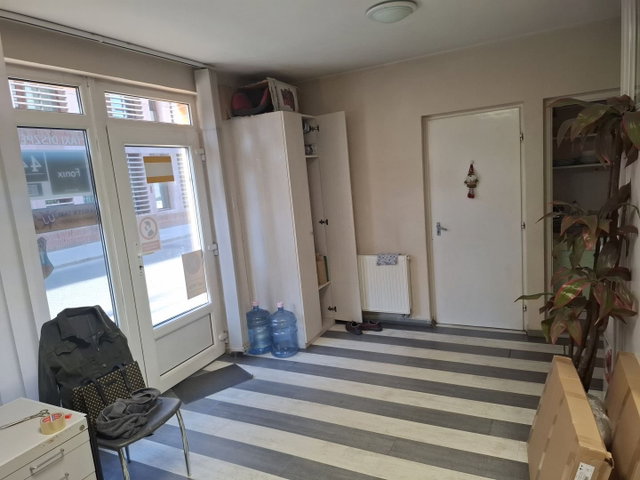 Kiadó iroda, Debrecenben 230 E Ft / hó, 1 szobás