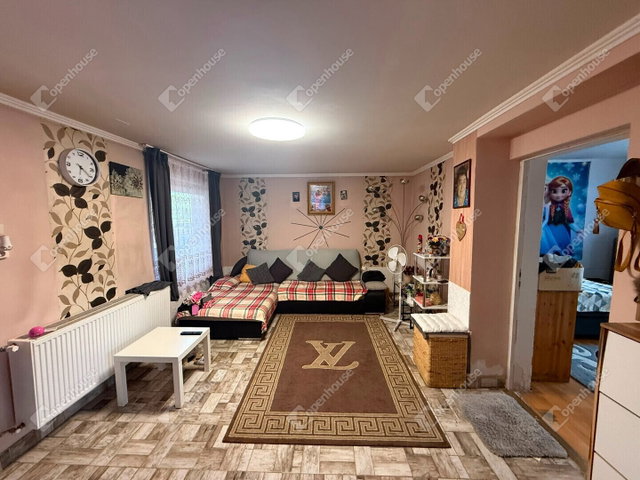 Eladó családi ház, Kaposváron 22.9 M Ft, 3 szobás