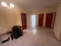 Eladó családi ház, Szegeden 105 M Ft, 2 szobás