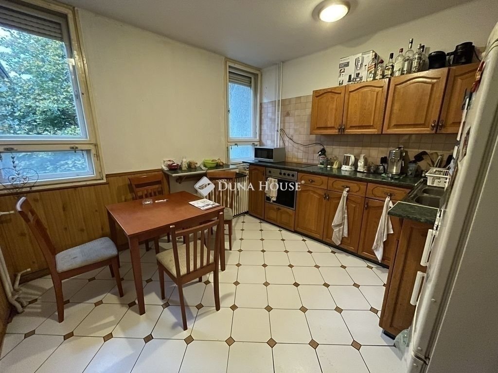 3 bed · 87m² · 75.000.000 ft