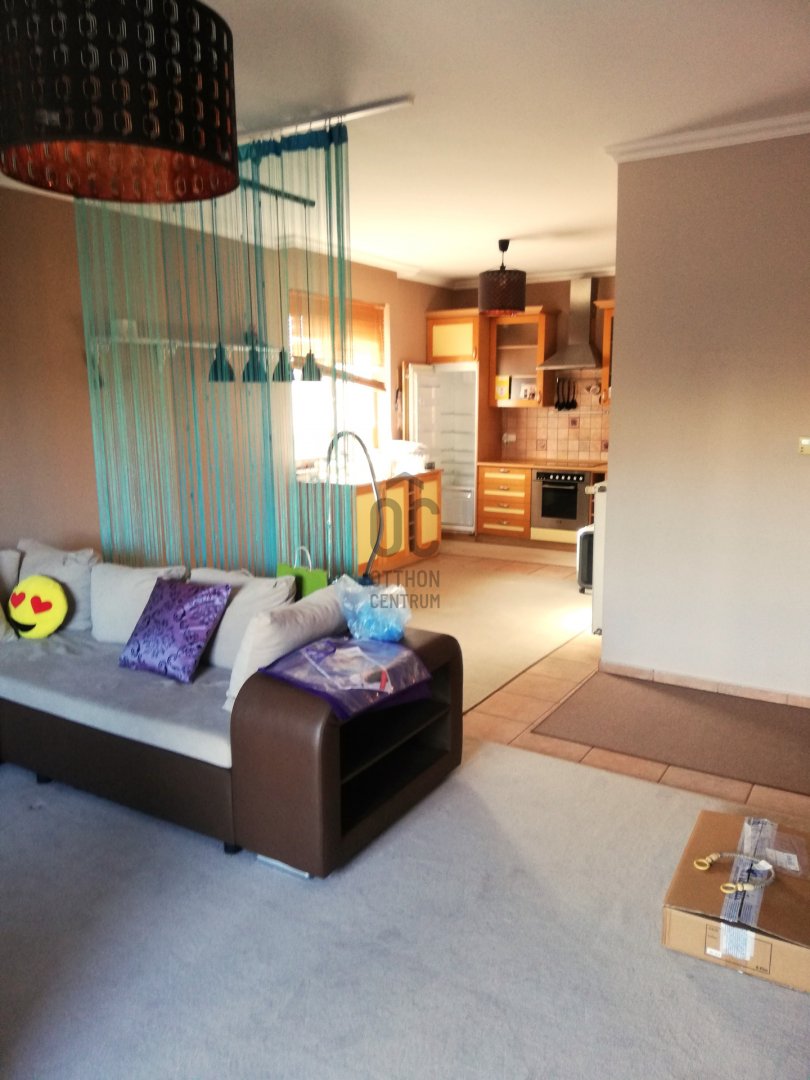 5 bed · 100m² · 450.000 ft
