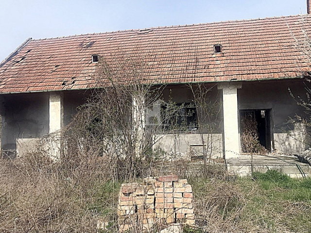Eladó üzlethelyiség, Dabronyon 8 M Ft / költözzbe.hu