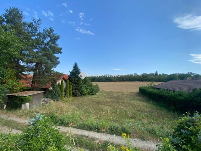 Eladó telek, Pécsett, Deák Ferenc utcában 17.5 M Ft