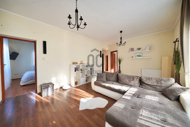 Eladó ikerház, Budapesten, XVI. kerületben 172.95 M Ft, 6 szobás