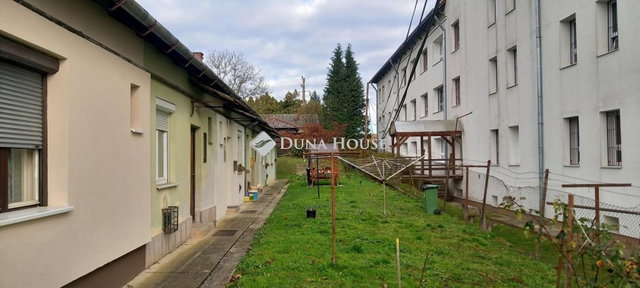 Eladó téglalakás, Bázakerettyén 9.5 M Ft, 2 szobás