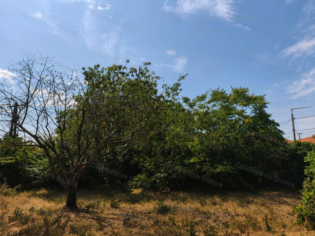 Eladó családi ház, Abonyban 21.9 M Ft, 2 szobás